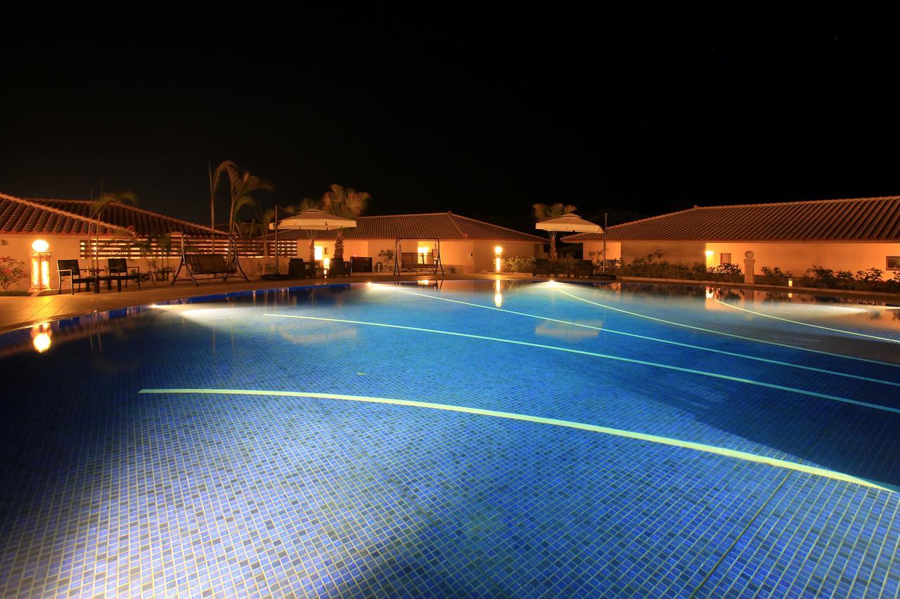 Ishigaki  Grandvrio Resort Ishigakijima Villa Garden מראה חיצוני תמונה